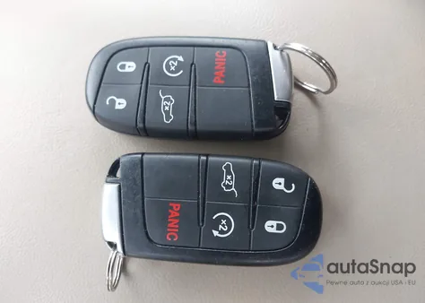 2019 Jeep Grand Cherokee Limited 4X4 from USA, damaged, VIN 1C4RJFBG2KC608718